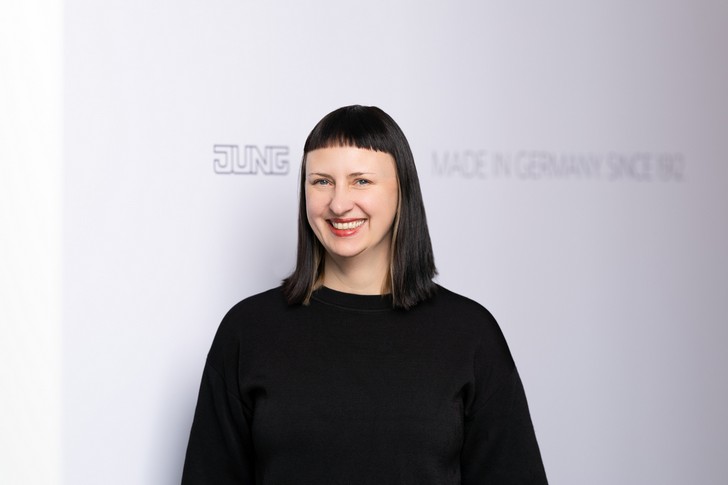 JUNG VILNIUS KAČINSKAITĖ